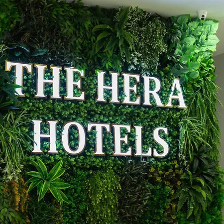 The Hera Business & Отель