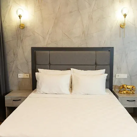 The Hera Business & Istanbul