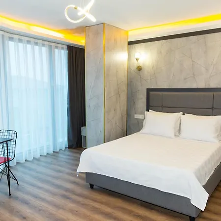 The Hera Business & Hotel