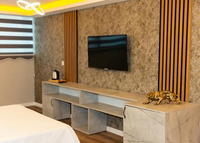 Hotel The Hera Business & 4*