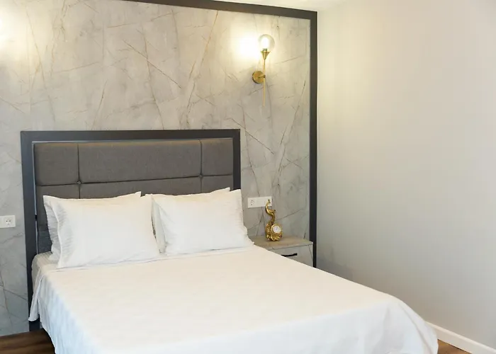 The Hera Business & Hotel 4*