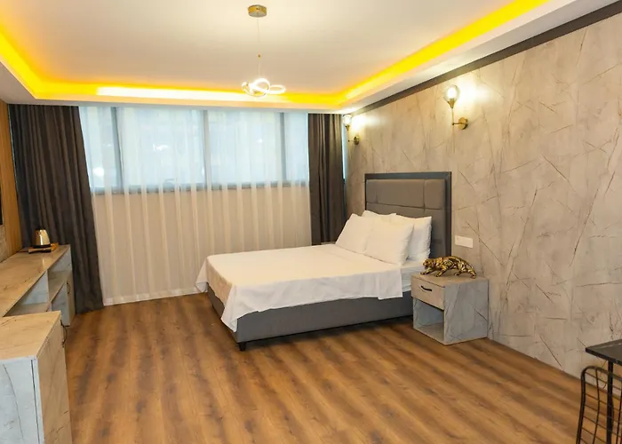 Hotel The Hera Business & 4*